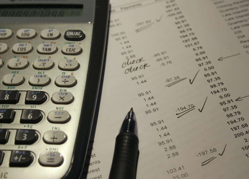 accounting-761599_1280 Accounting & Bookkeeping