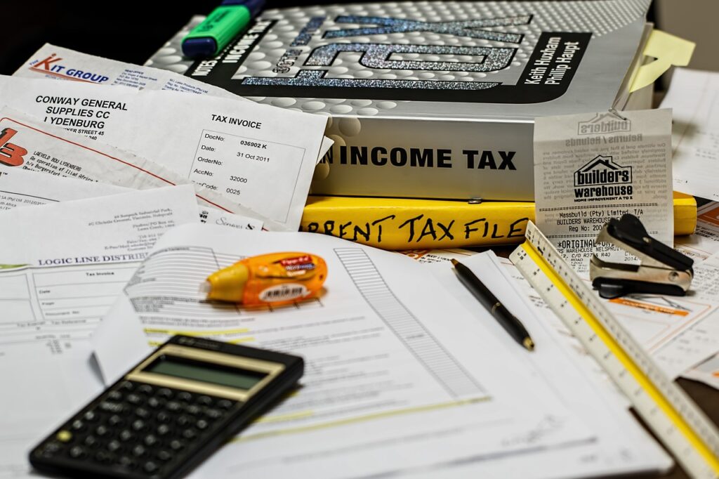 income-tax-491626_1280 Direct Taxation, Income Tax Return